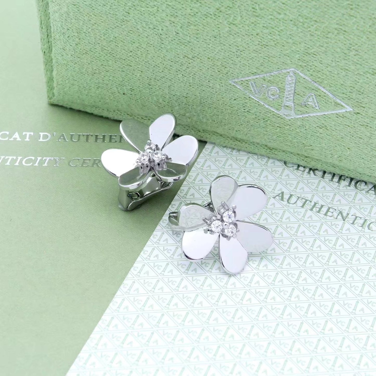 ¡®Sprite Jewelry¡¯FRIVOLE EARRINGS- LARGE MODEL