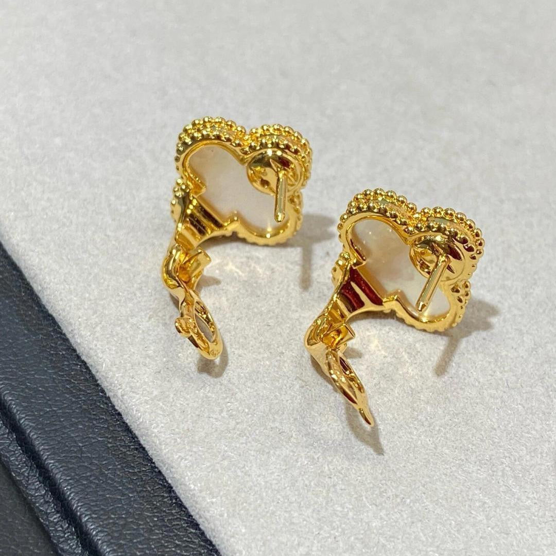 [Sprite Jewelry] CLOVER LARGE (20mm) 1 MOTIFS WHITE MOP STUD EARRINGS