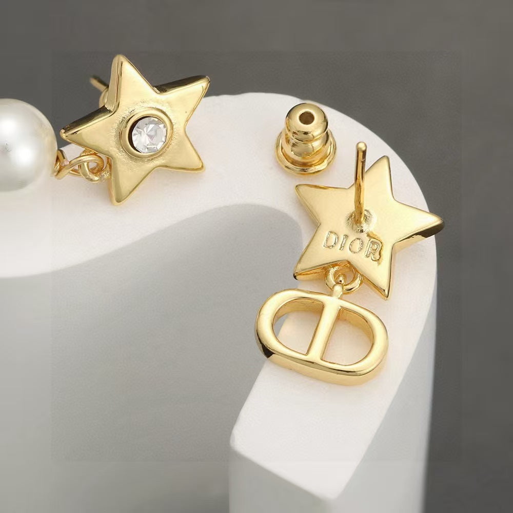 [Sprite Jewelry]CD Star-Shaped Letter Earrings