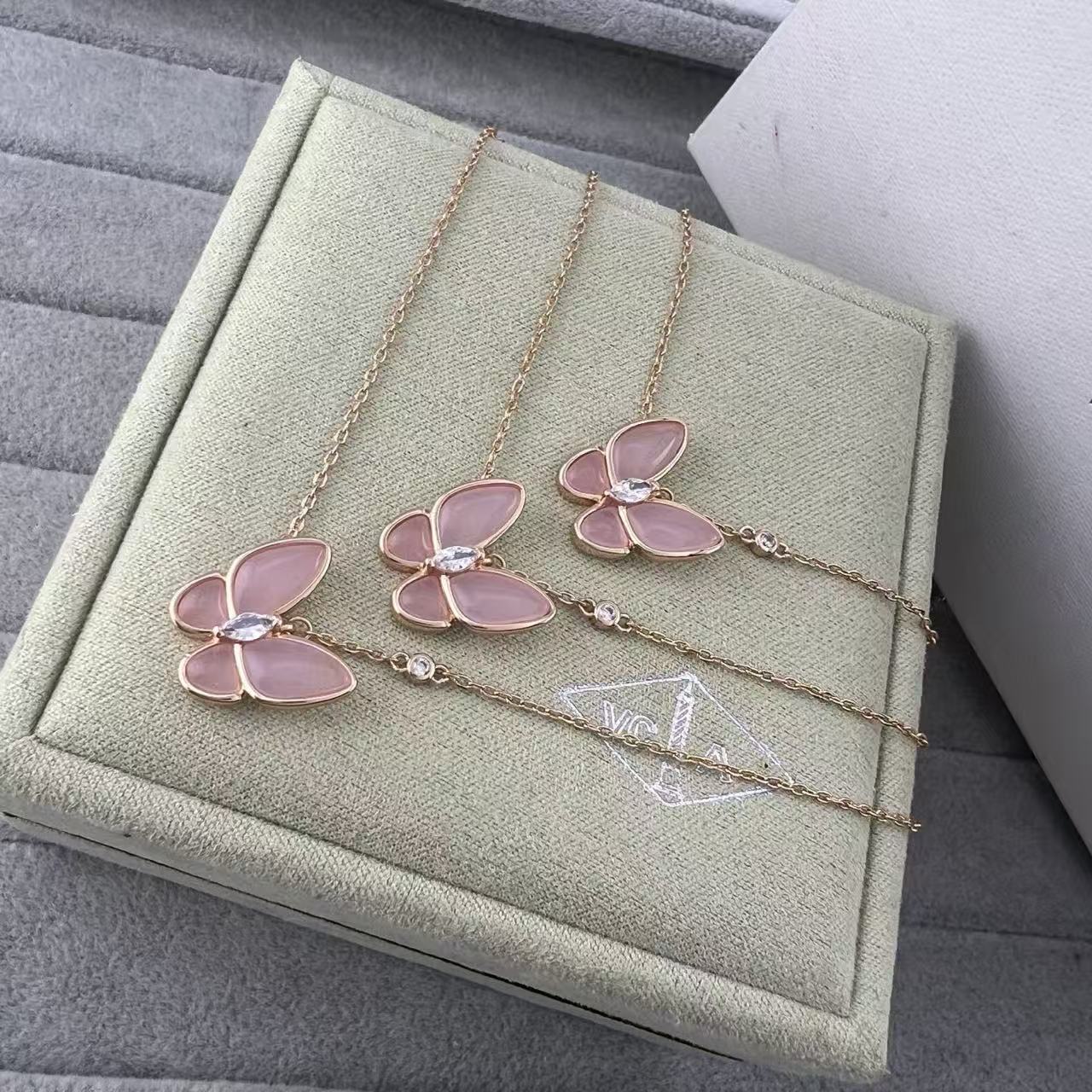[Sprite Jewelry] Pink Butterfly Necklace