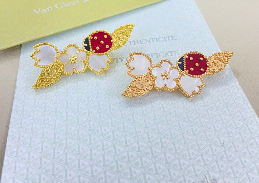 [Sprite Jewelry] Petal Leaf Ladybug Brooch