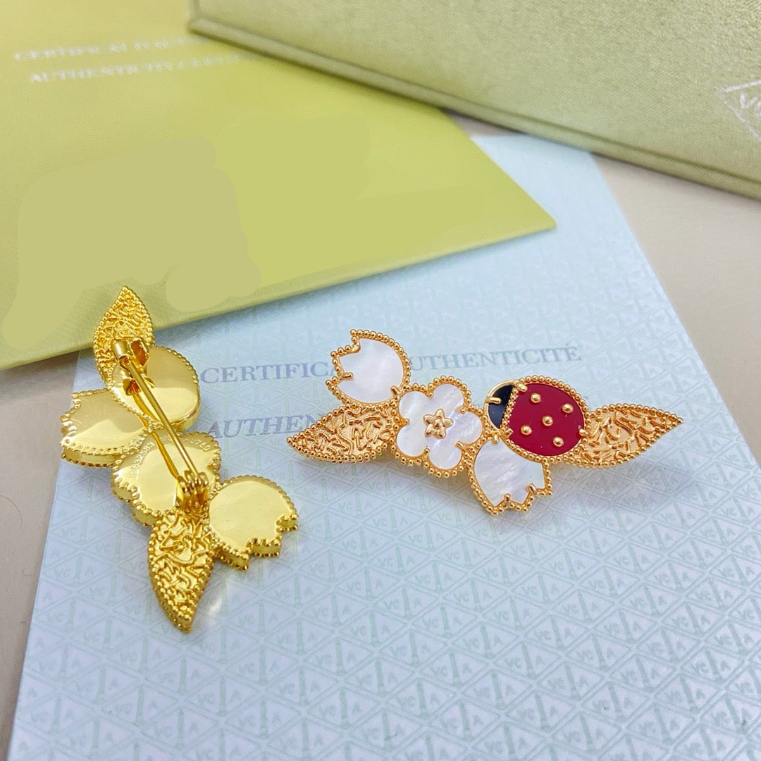 [Sprite Jewelry] Petal Leaf Ladybug Brooch