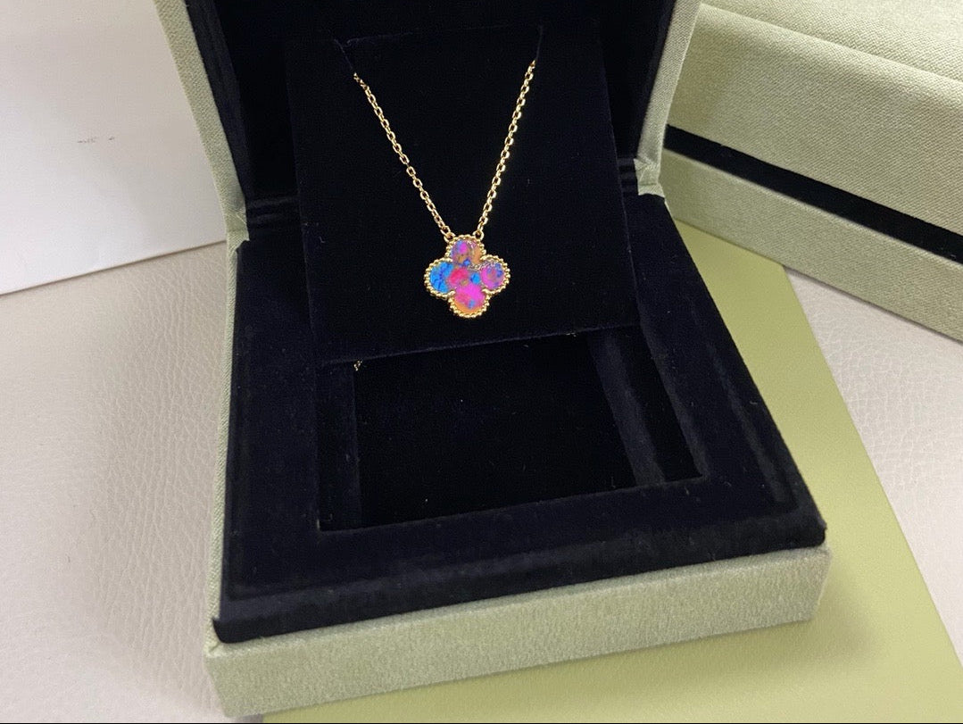 [Sprite Jewelry] 2026 New Plum Red Four-Leaf Clover Necklace