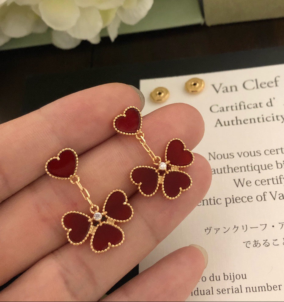 [Sprite Jewelry] Gold-tone Red Heart Pendant