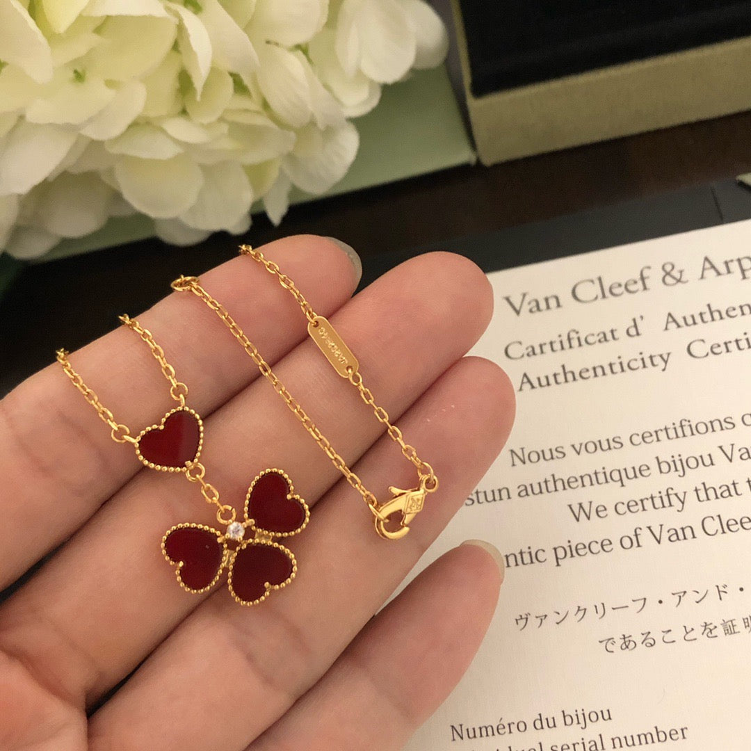 [Sprite Jewelry] Gold-tone Red Heart Pendant