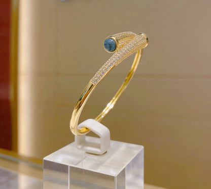 [Sprite Jewelry] Partially Set Diamond Bangle