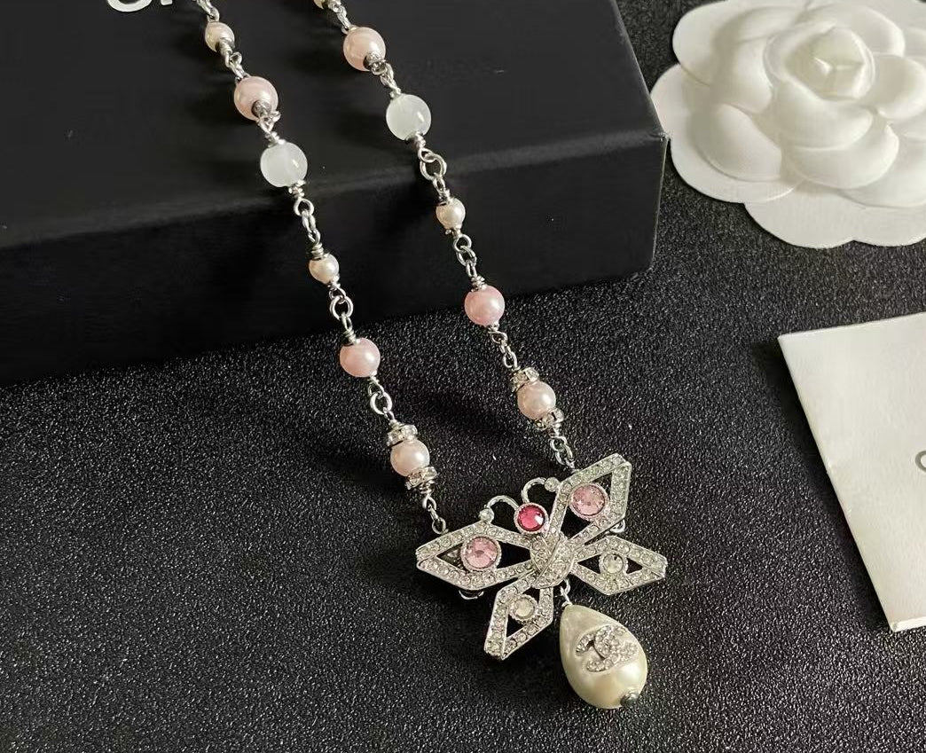 [Sprite Jewelry] Bow & Pearl Double C Pavé Diamond Necklace