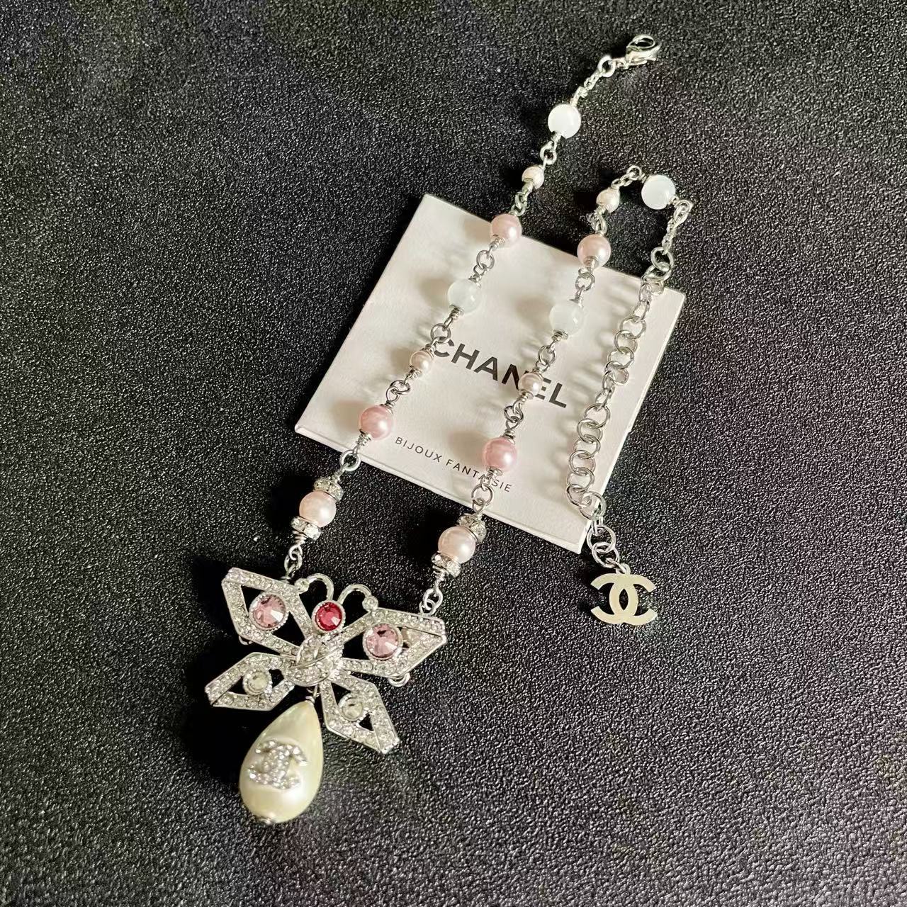 [Sprite Jewelry] Bow & Pearl Double C Pavé Diamond Necklace