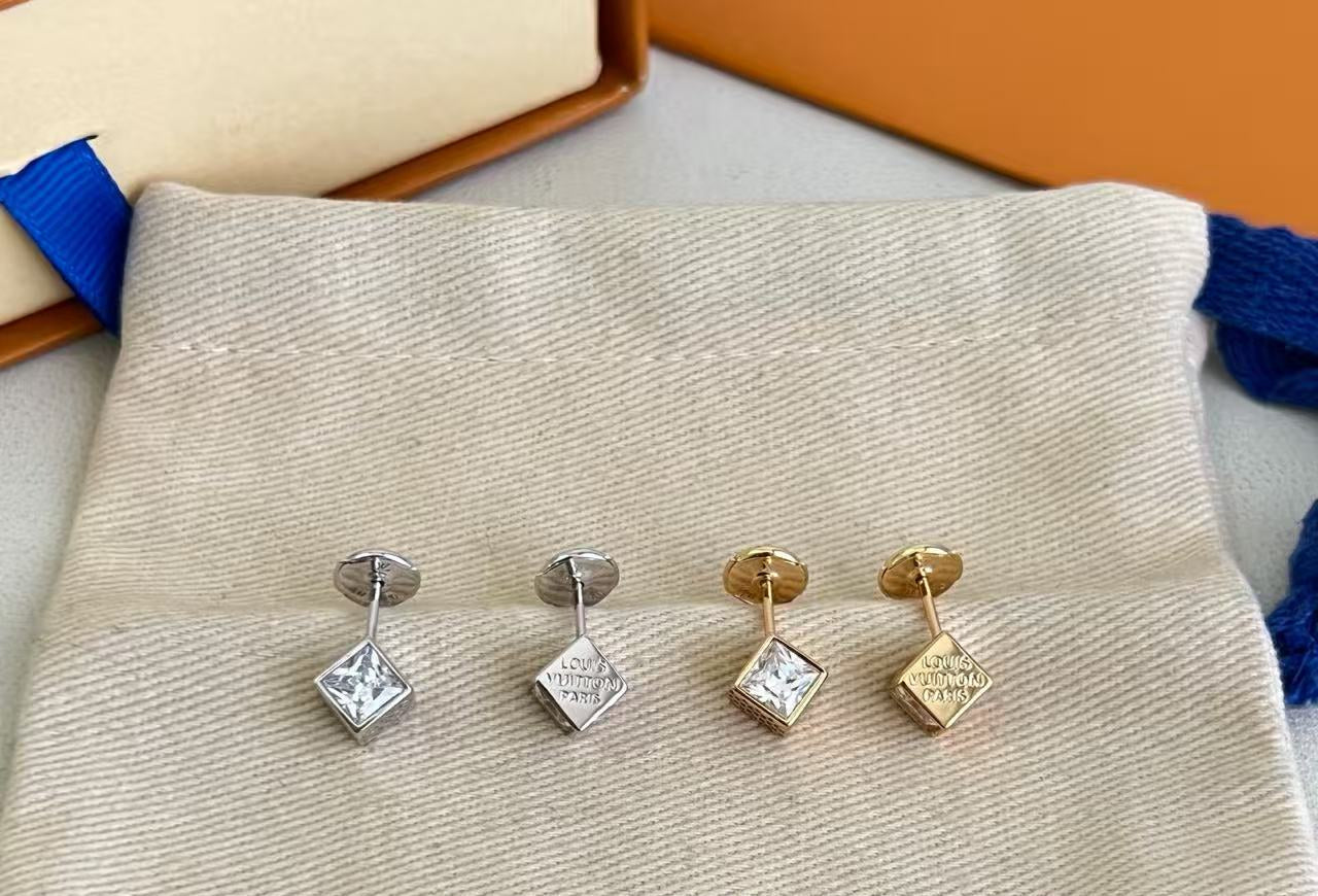 [Sprite Jewelry]Diamond Stud Earrings