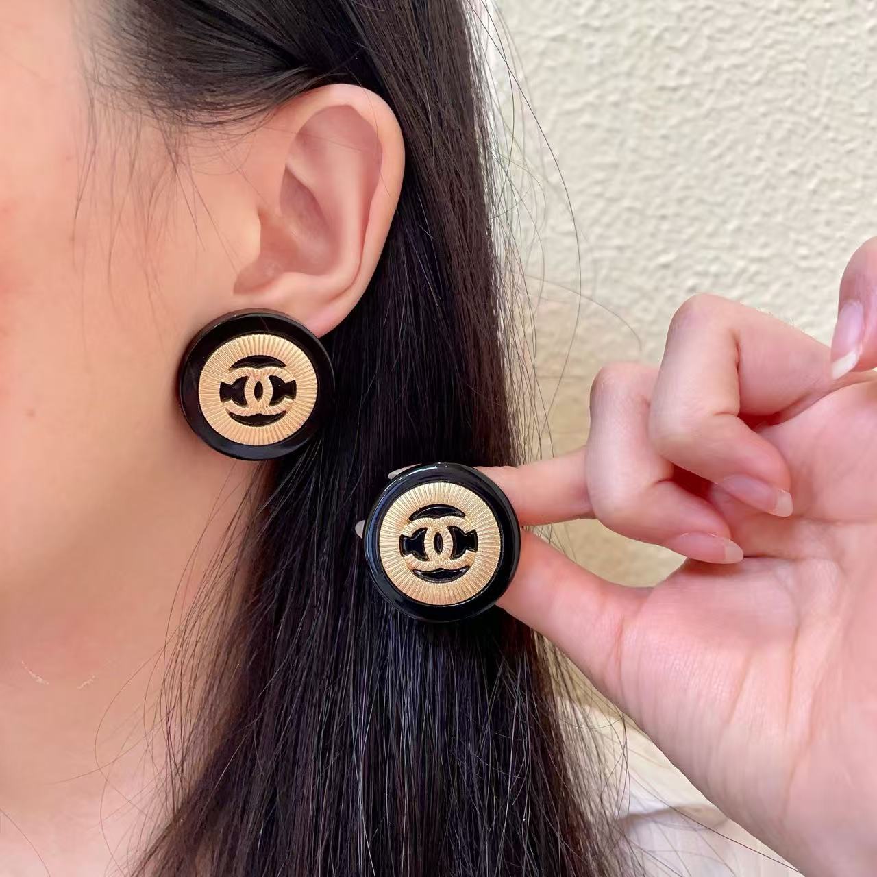 [Sprite Jewelry]Classic Double C Earrings