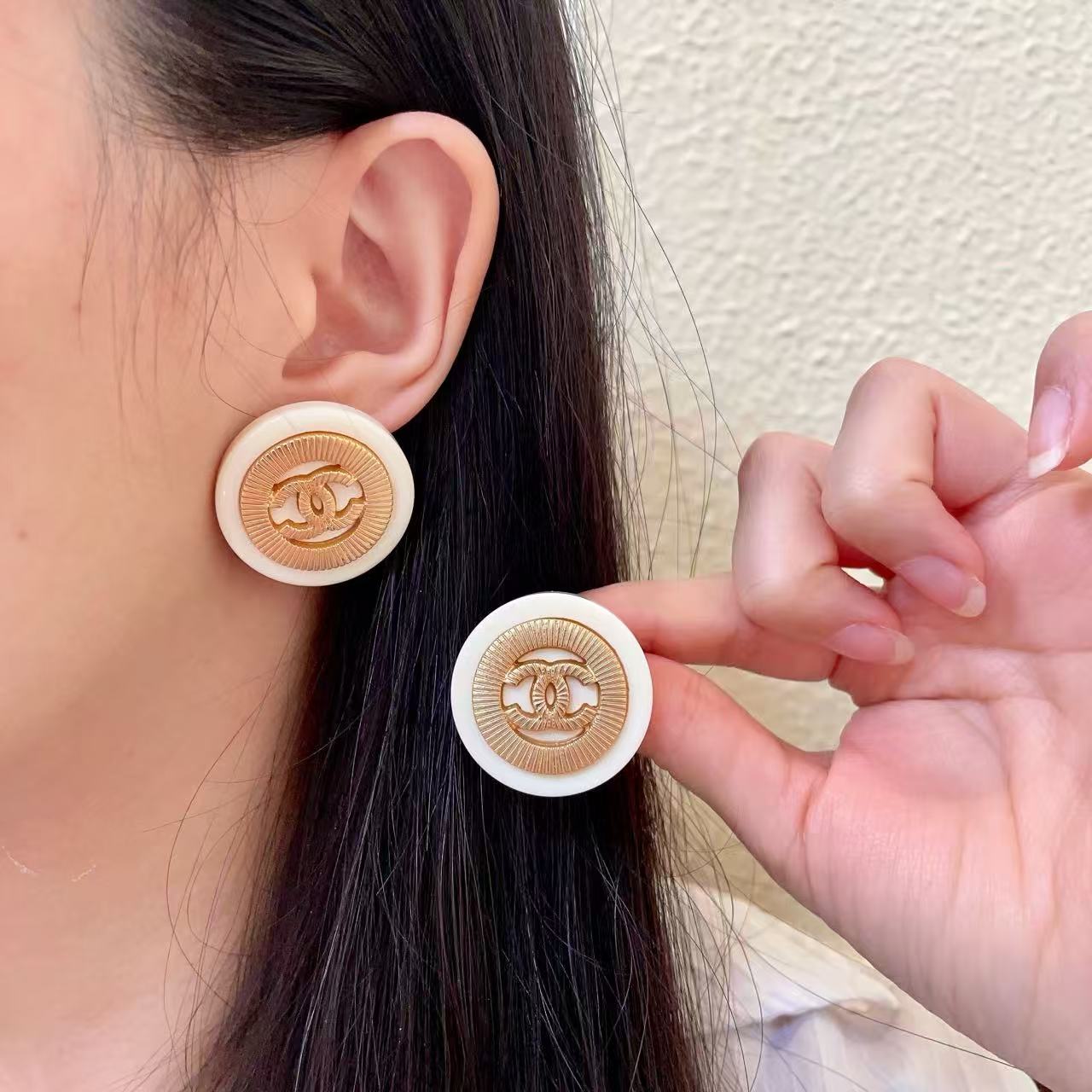 [Sprite Jewelry]Classic Double C Earrings
