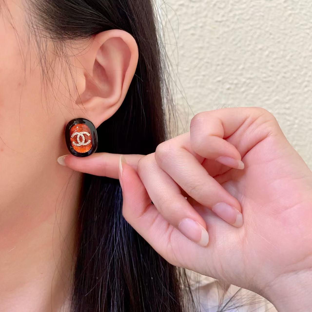 [Sprite Jewelry]Amber & Glass Stud Earrings