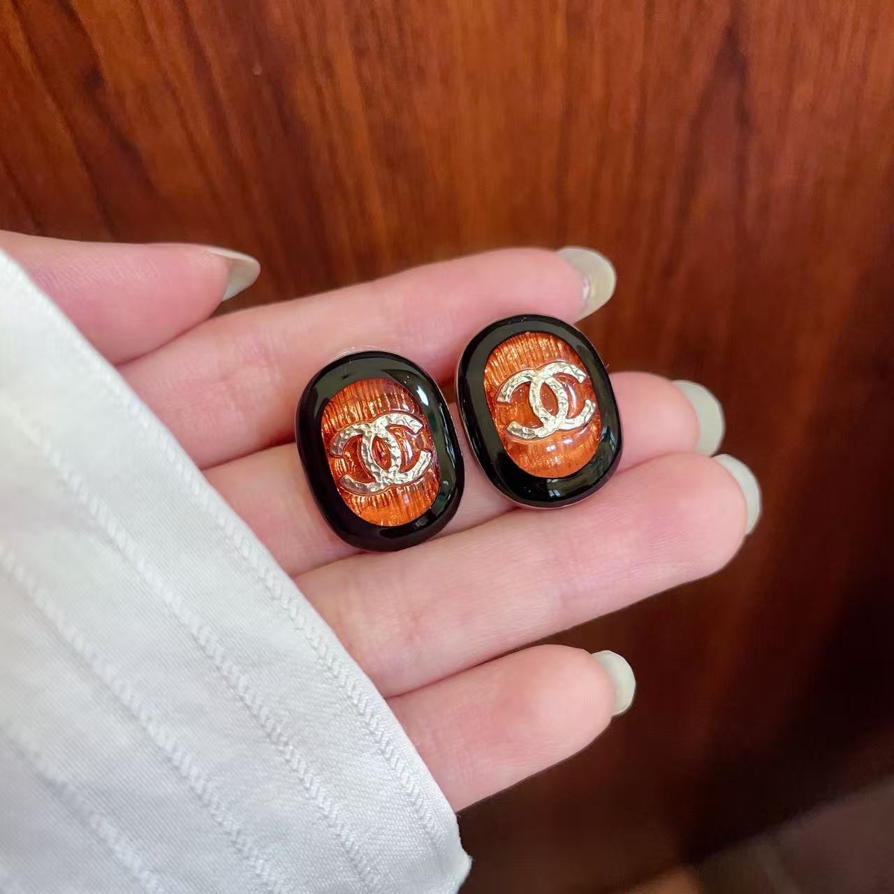 [Sprite Jewelry]Amber & Glass Stud Earrings