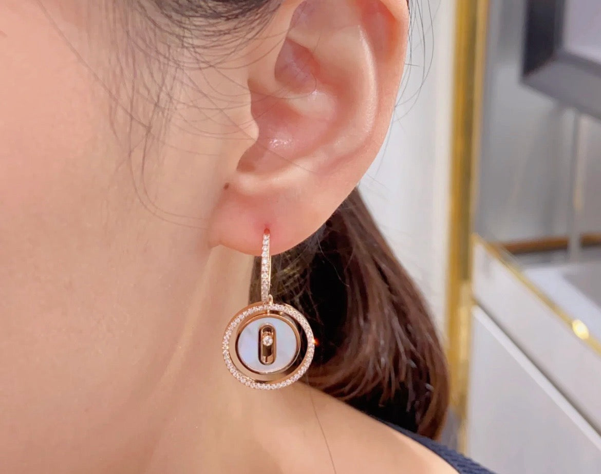 [Sprite Jewelry]Lucky Move Mother‑of‑Pearl Earrings