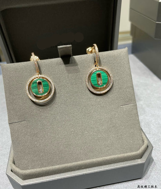 [Sprite Jewelry]LUCKY MOVE Sliding‑diamond C‑shape Ear Hoops