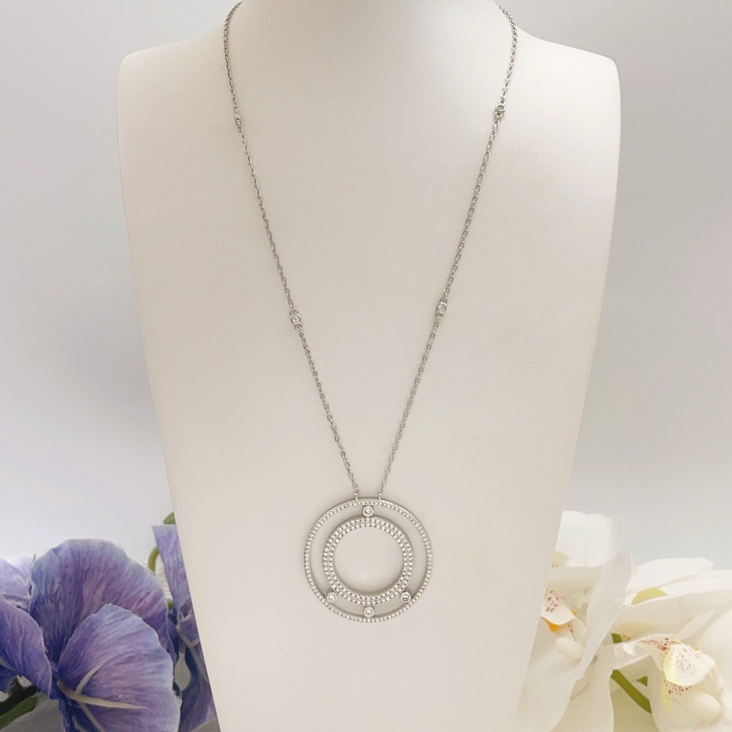 [Sprite Jewelry] Move Romane Pavé Diamond Sliding Circle Long Necklace