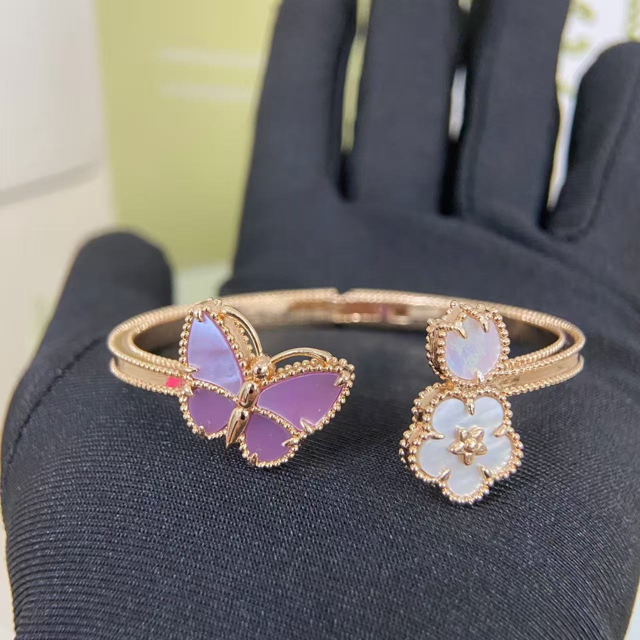 ¡®SpriteJewelry¡¯Lucky Alhambra Butterfly & Clover Open Bangle,