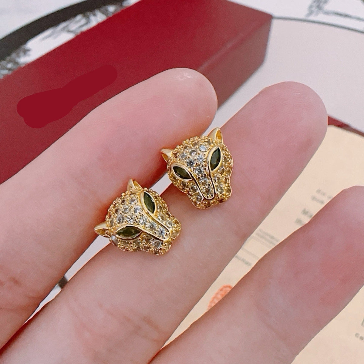 ¡®SpriteJewelry¡¯Full‑Pavé Diamond Panther‑Head Stud Earrings（副本）