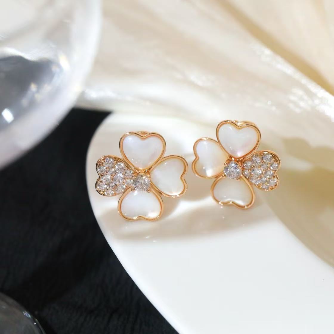 [Sprite Jewelry]FRIVOLE PINK GOLD FLOWER DIAMOND EARRINGS 2