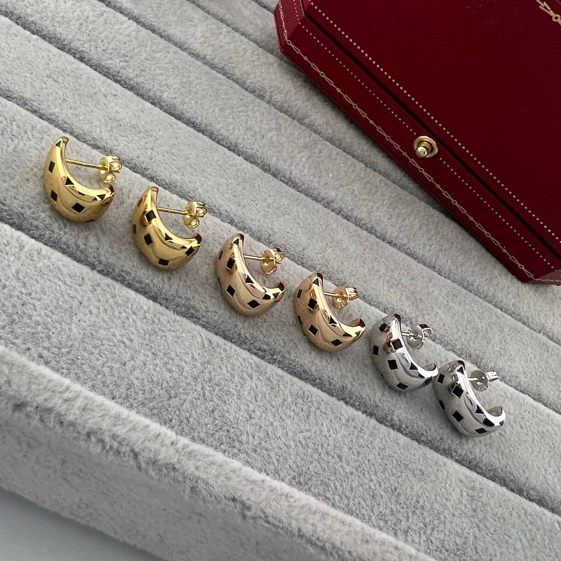 ¡®Sprite Jewelry¡¯ Dice Stud Earrings