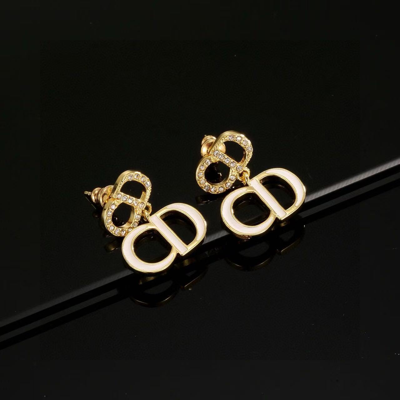 [Sprite Jewelry]Gold CD Letter Stud Earrings