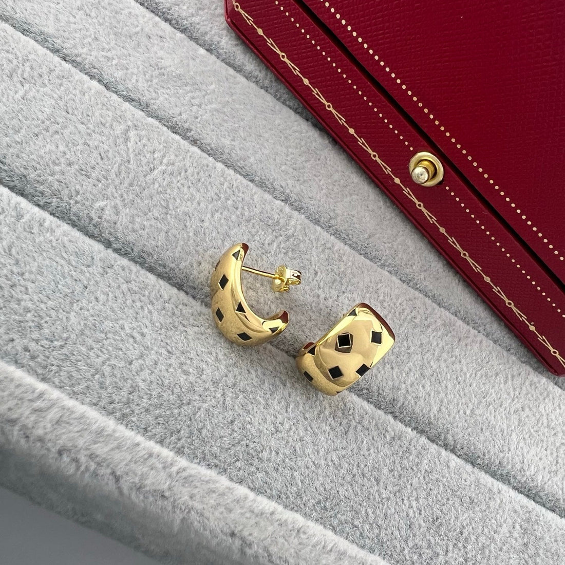 ¡®Sprite Jewelry¡¯ Dice Stud Earrings