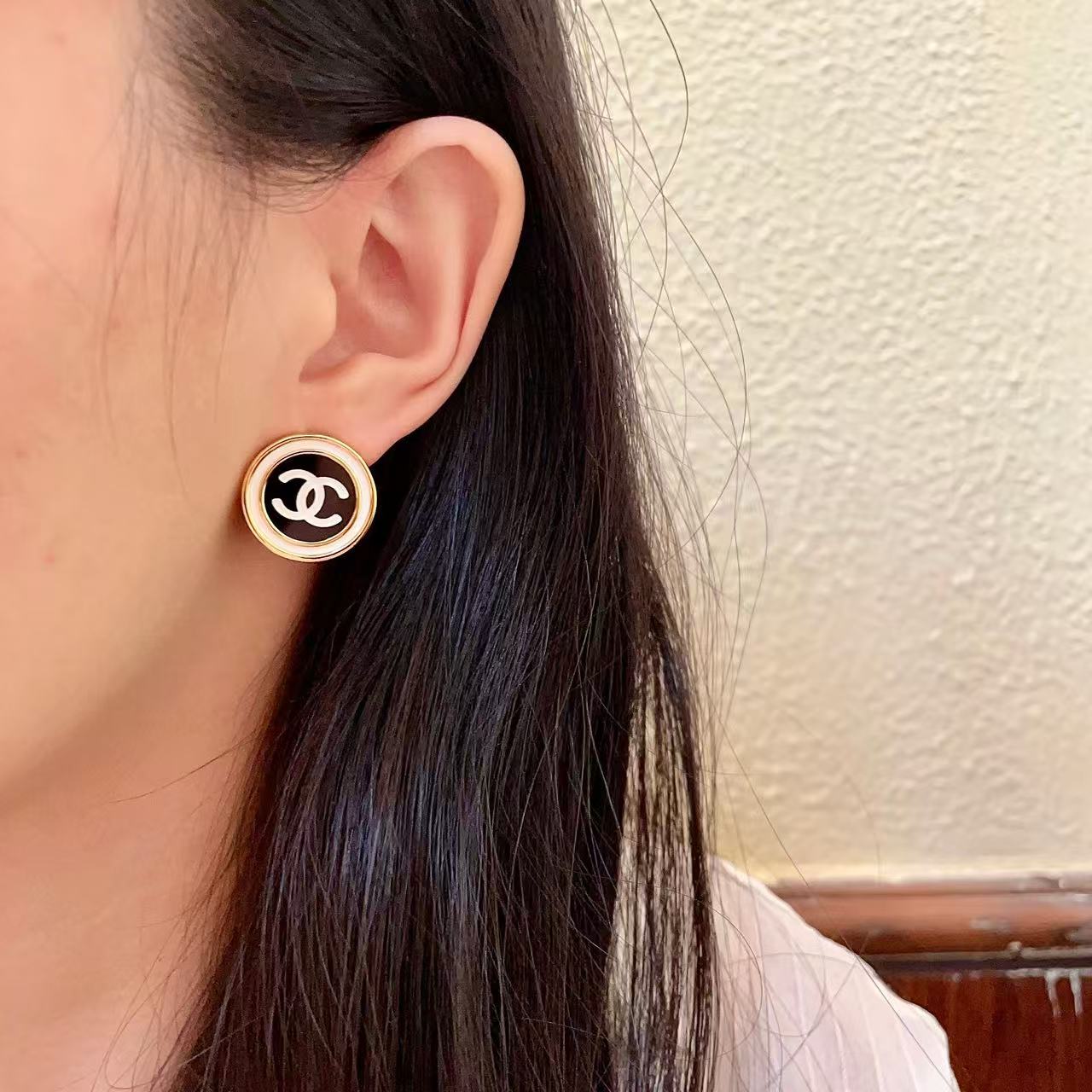 [Sprite Jewelry]Classic Double C Stud Earrings