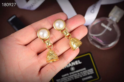 [Sprite Jewelry]Golden Chanel stud earrings