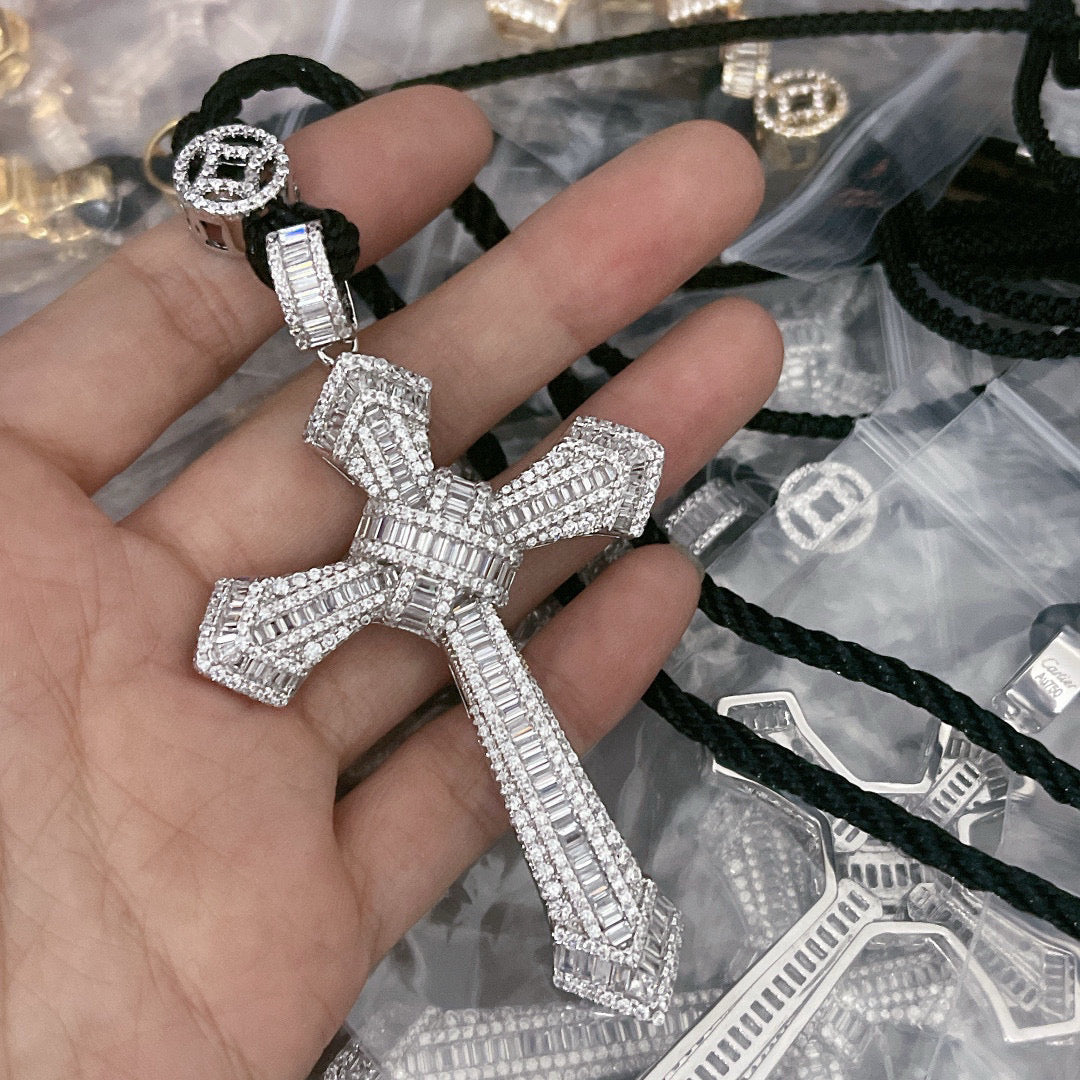 ¡®Sprite Jewelry¡¯Pave Cross Pendant Necklace