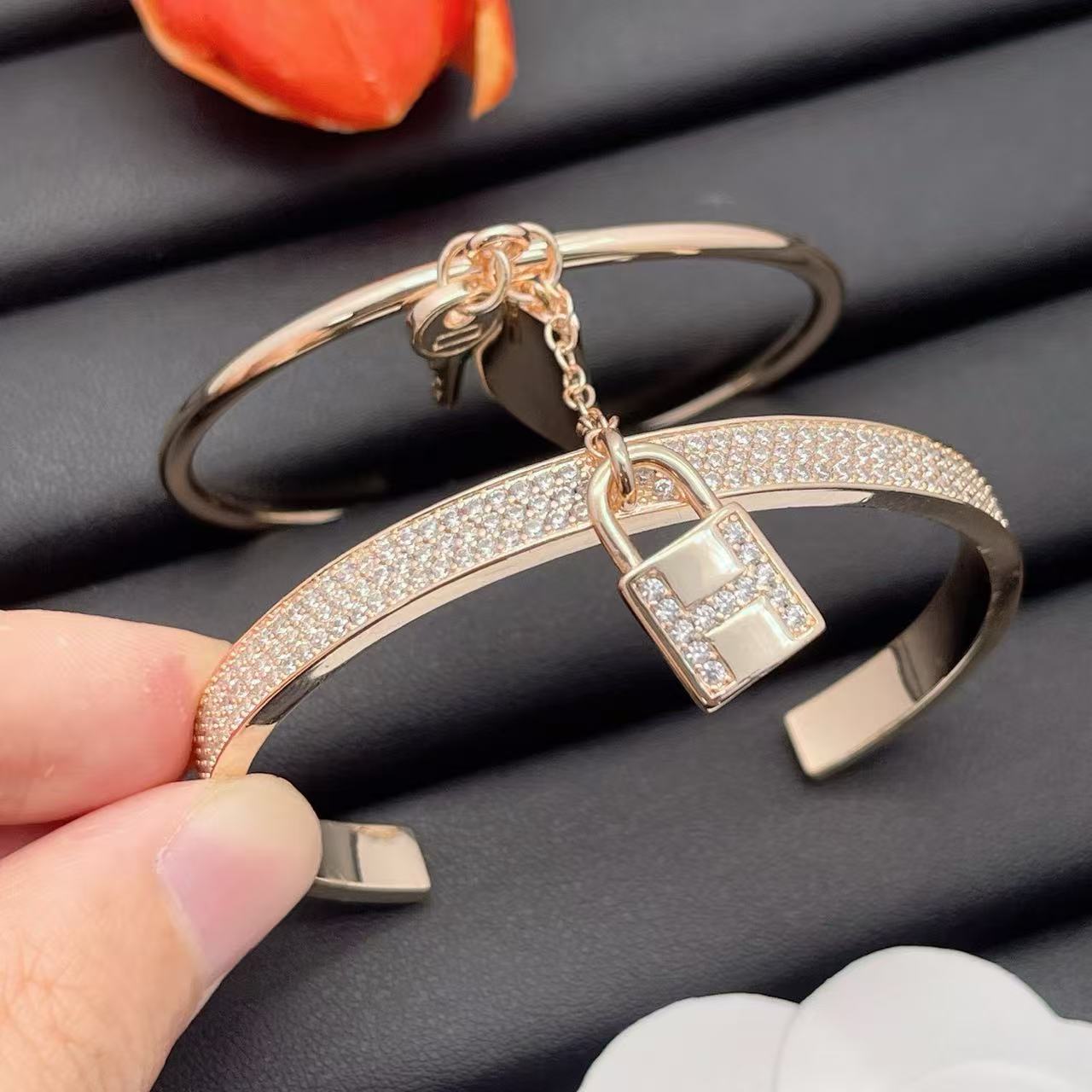 [Sprite Jewelry]Only the locked section