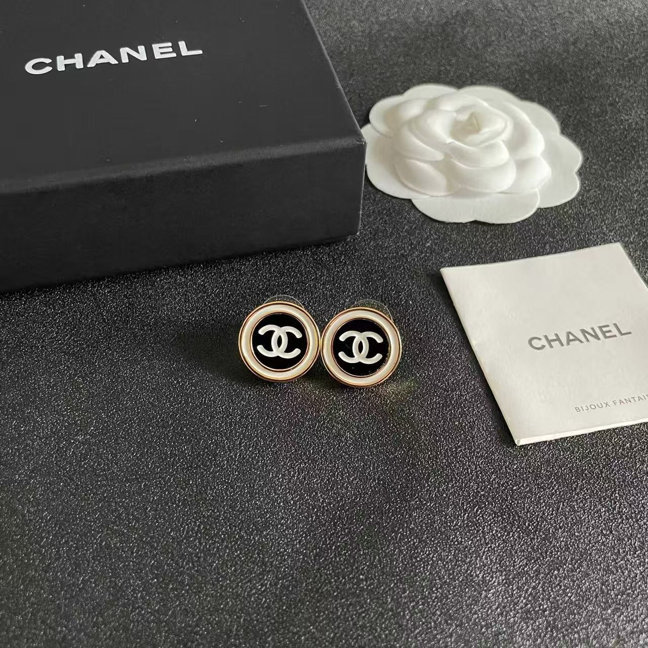 [Sprite Jewelry]Classic Double C Stud Earrings