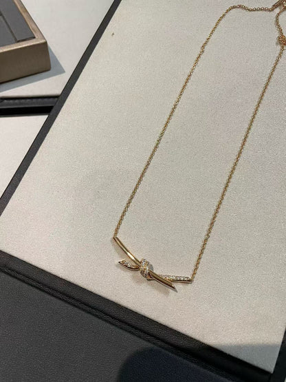 [Sprite Jewelry]T House Diamond-Studded Knot Necklace