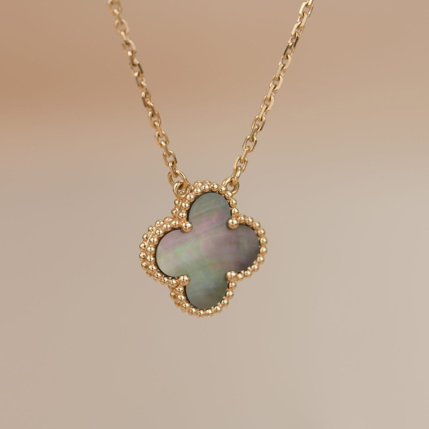 ¡®Sprite Jewelry¡¯CLOVER 15MM  GRAY MOTHER OF PEARL NECKLACE