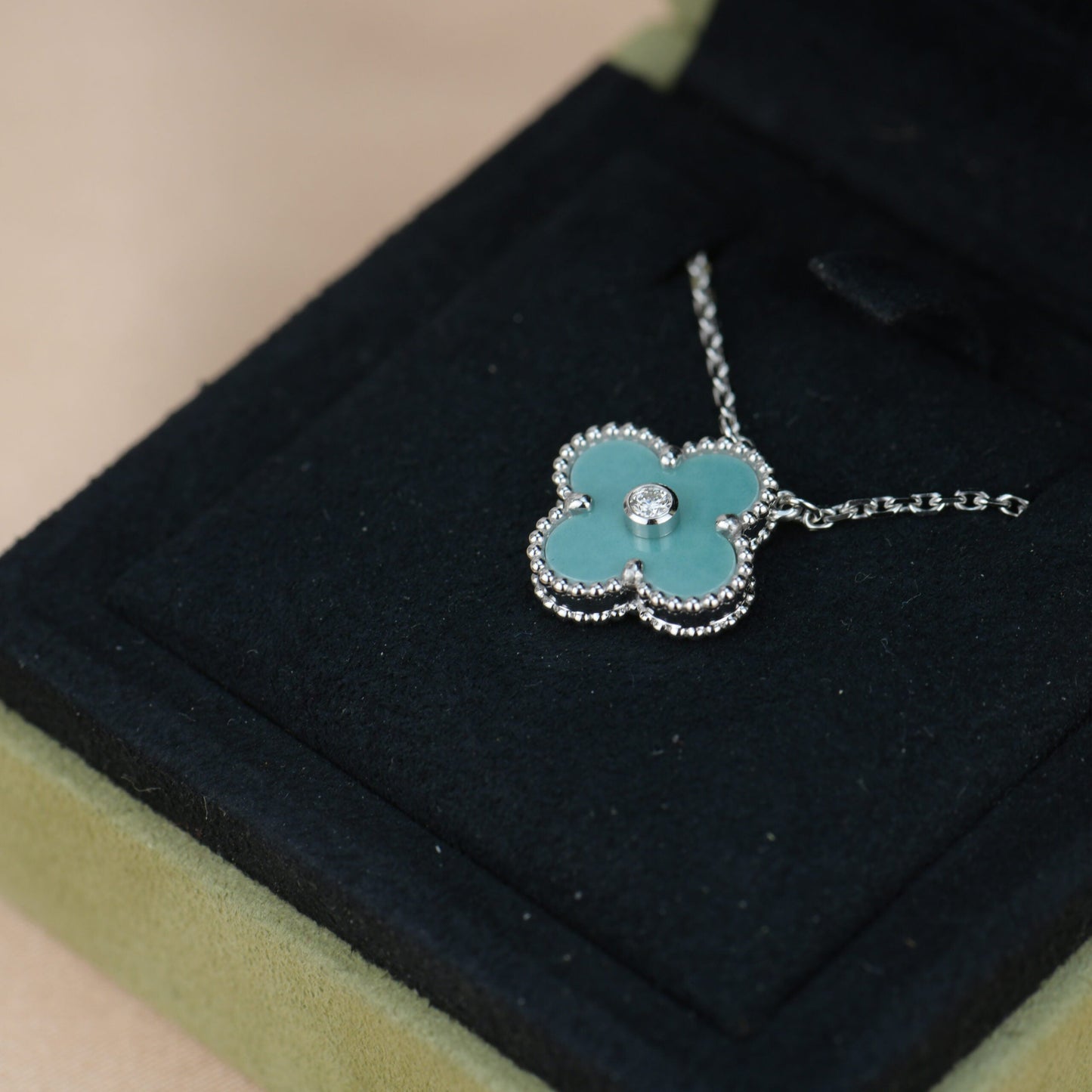 ¡®Sprite Jewelry¡¯CLOVER 15MM DIAMOND SVRES PORCELAIN  NECKLACE SILVER
