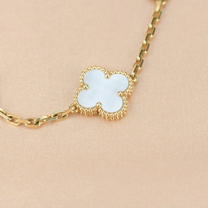 [Sprite Jewelry]New CLOVER WHITE PEARL MOP 5 MOTIF BRACELET COLLECTION