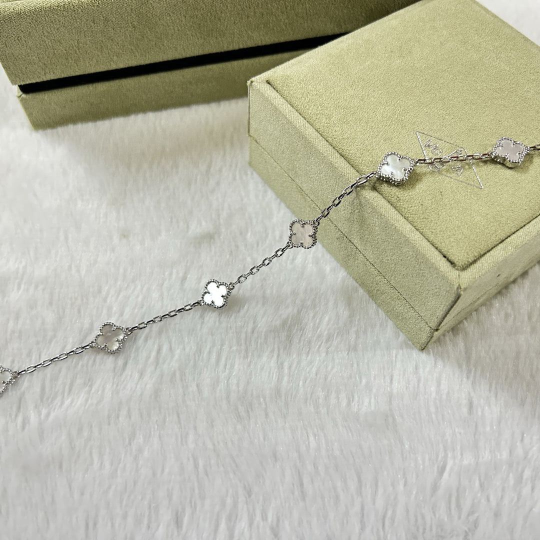 [¡®Sprite Jewelry¡¯]CLOVER 6 MOTIF WHITE MOP BRACELET