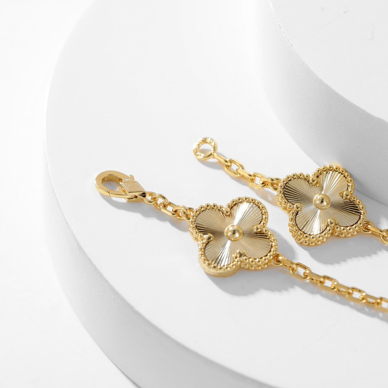 ¡®Sprite Jewelry¡¯CLOVER 10 MOTIFS LASER NECKLACE
