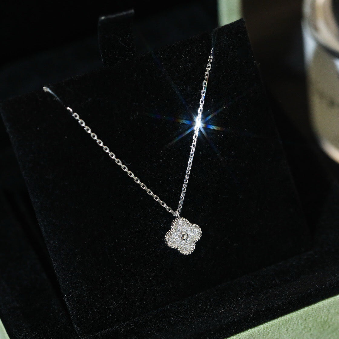 ¡®Sprite Jewelry¡¯CLOVER MINI 9.5MM PENDANT DIAMOND NECKLACE