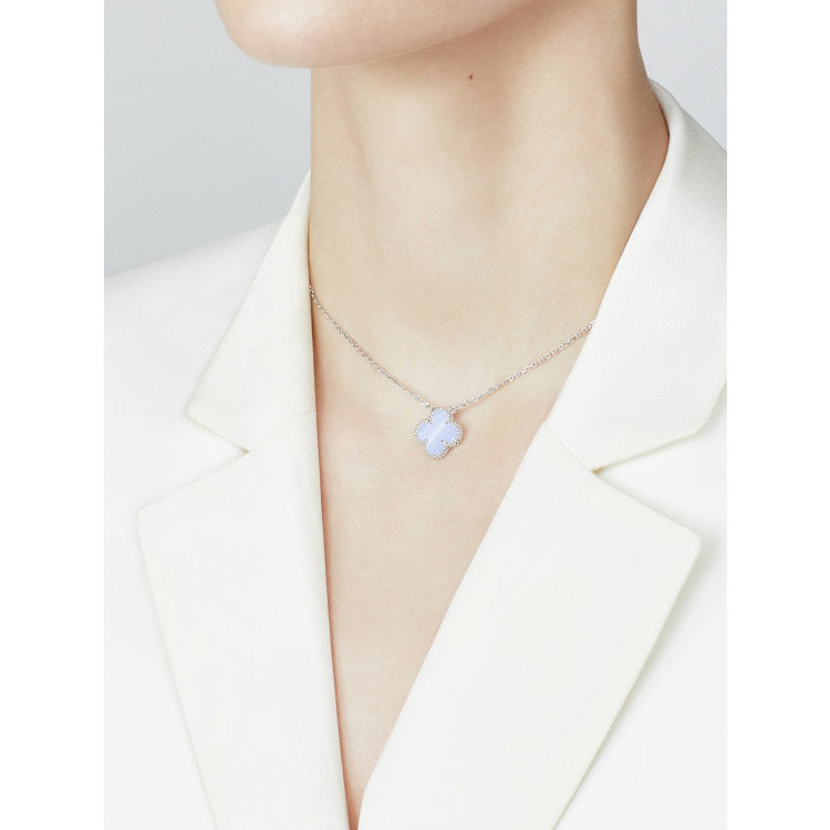 ¡®Sprite Jewelry¡¯CLOVER 15MM BLUE CHALCEDONY NECKLACE SILVER