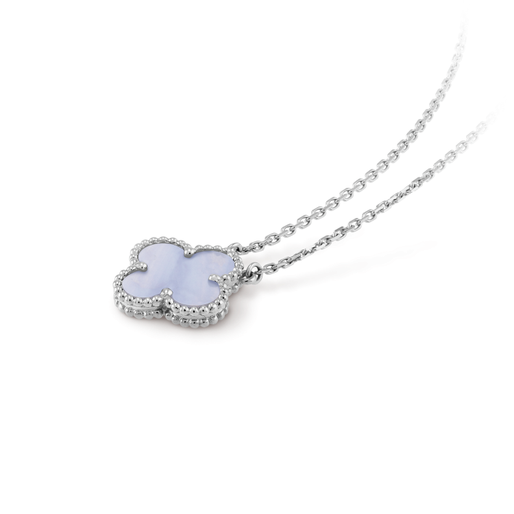 ¡®Sprite Jewelry¡¯CLOVER 15MM BLUE CHALCEDONY NECKLACE SILVER