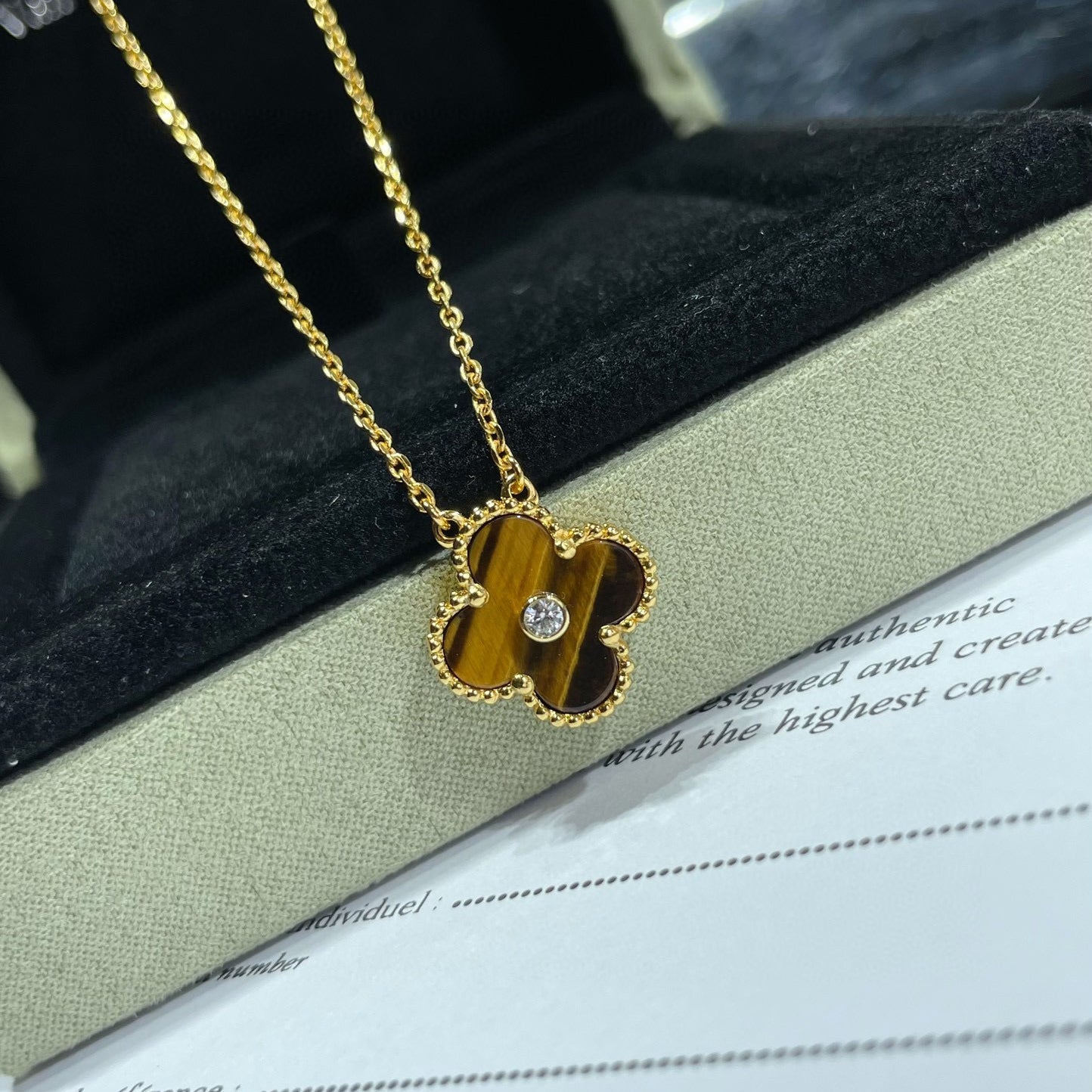 ¡®Sprite Jewelry¡¯CLOVER 15MM DIAMOND AND YELLOW TIGER'S EYE AGATE necklace