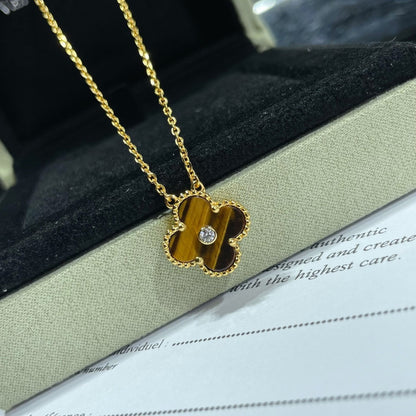 ¡®Sprite Jewelry¡¯CLOVER 15MM DIAMOND AND YELLOW TIGER'S EYE AGATE necklace