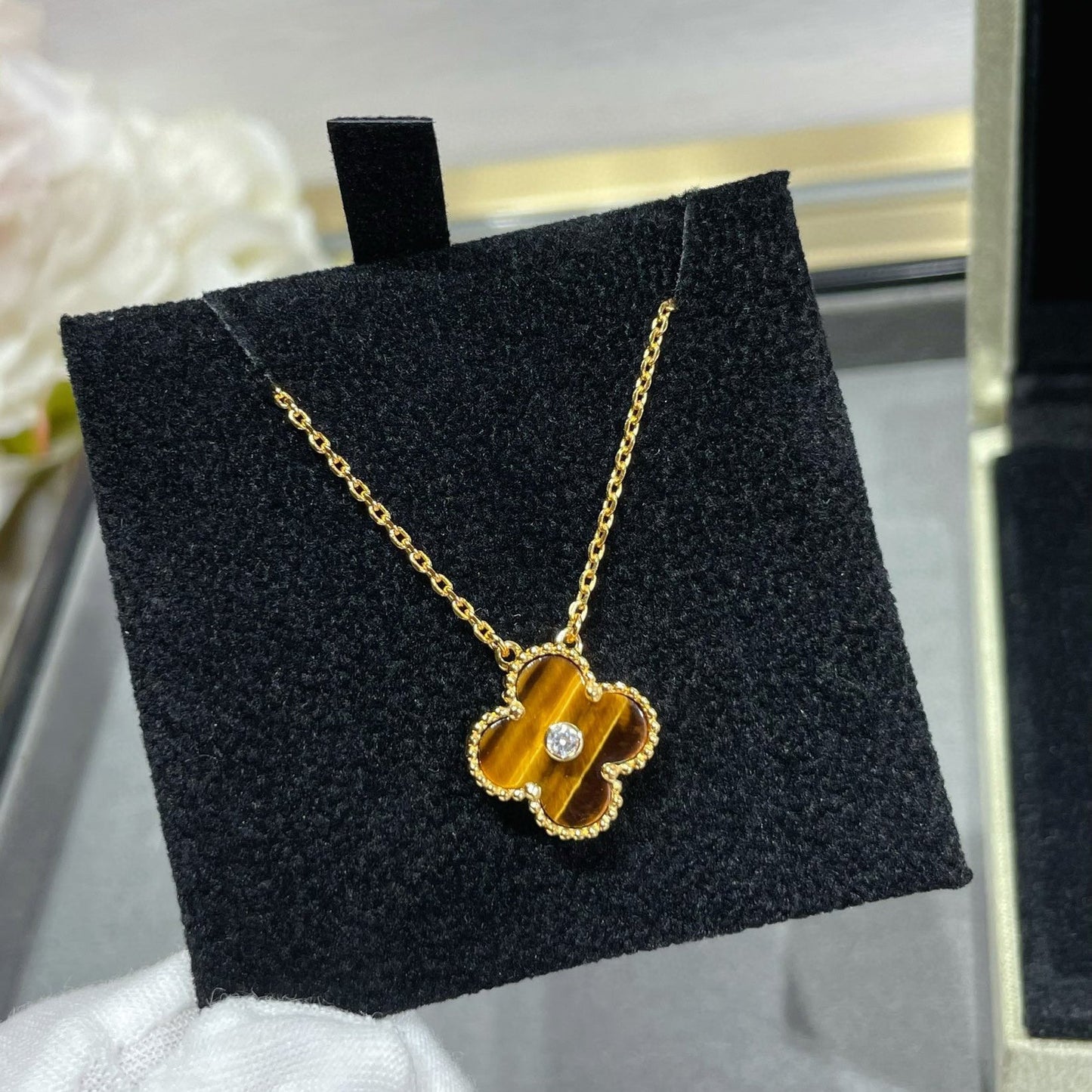 ¡®Sprite Jewelry¡¯CLOVER 15MM DIAMOND AND YELLOW TIGER'S EYE AGATE necklace