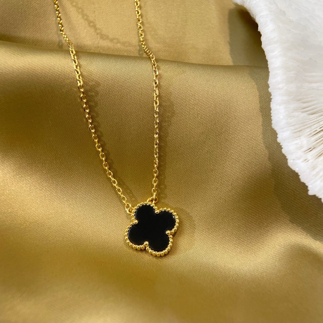¡®Sprite Jewelry¡¯CLOVER 15MM BLACK ONYX SINGLE FLOWER NECKLACE