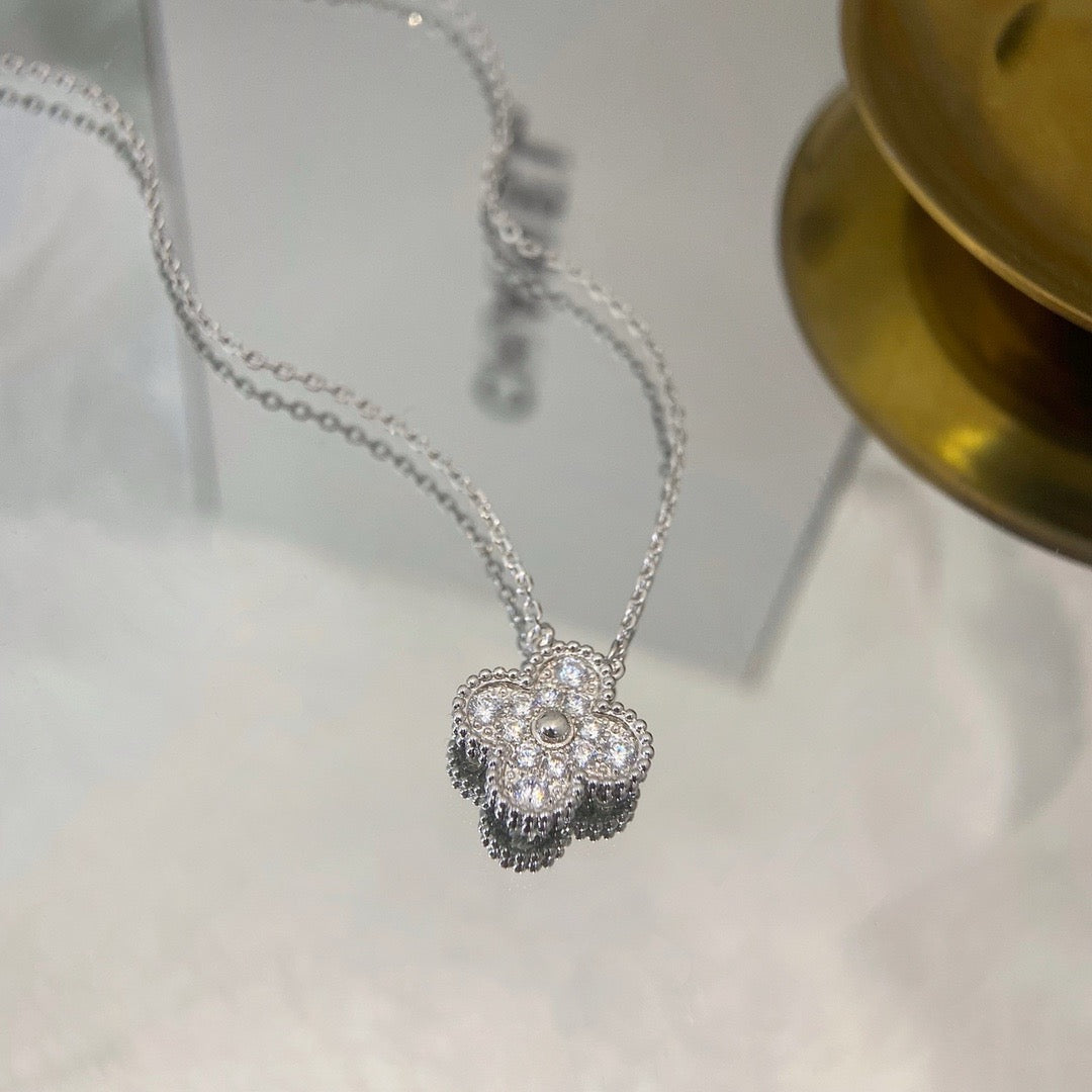 ¡®Sprite Jewelry¡¯CLOVER 15MM DIAMOND SINGLE FLOWER NECKLACE