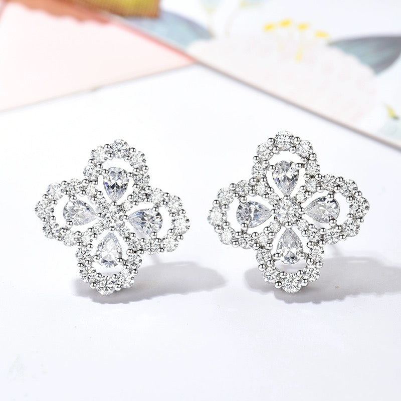 ¡®Sprite Jewelry¡¯LOOP EARRINGS FULL MOTIF DIAMOND 16MM