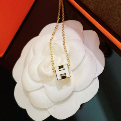 ¡®Sprite Jewelry¡¯H WHITE SQUARE GOLD NECKLACE
