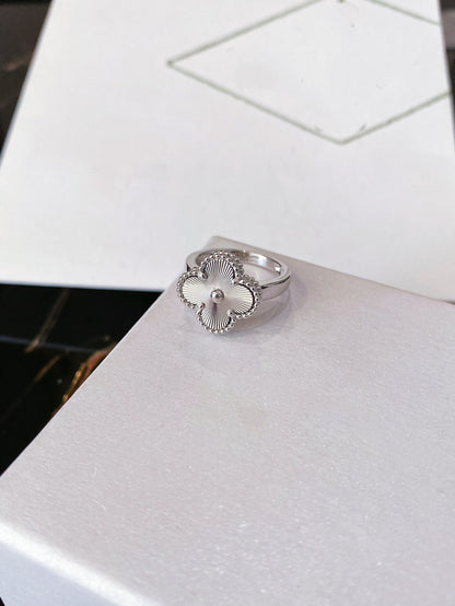 ¡®Sprite Jewelry¡¯CLOVER SILVER RING