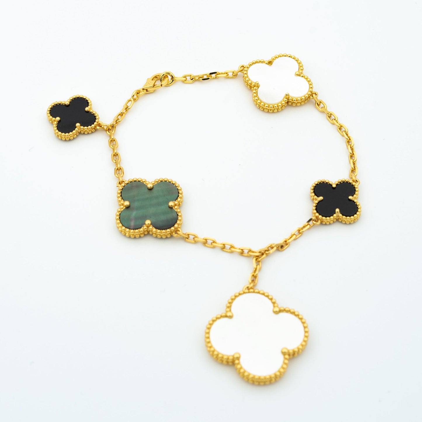 ¡®Sprite Jewelry¡¯CLOVER BRACELET 5 MOTIFS ONYX MOP