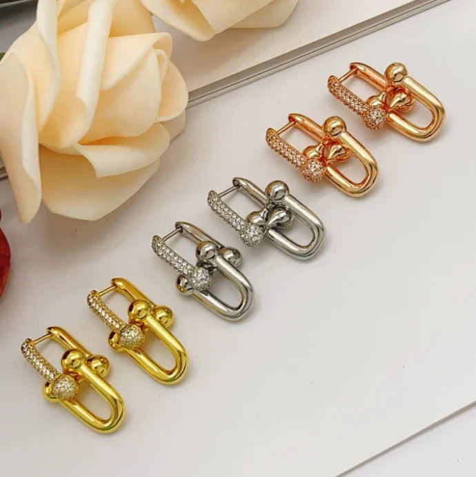 [Sprite Jewelry]TF HORSESHOE BUCKLE DIAMOND EARRINGS